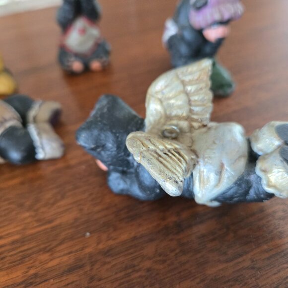 Set of 5 Martine Gagnon Baby Bears, Vintage Figurines Made in Canada 3.5" signed - Picture 7 of 16